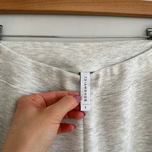 Load image into Gallery viewer, 7 Diamonds Women's Rev Pull On High Rise Cargo Jogger Heather Light Grey L