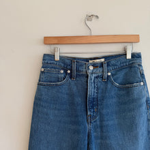 Load image into Gallery viewer, Madewell The Perfect Vintage Straight High Rise Jeans Medium Wash Blue 26