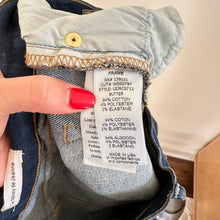 Load image into Gallery viewer, FRAME Le Skinny de Jeanne Raw Hem Jeans in Sutter 30
