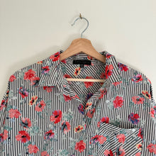 Load image into Gallery viewer, Sanctuary Floral Striped Button Up Shirt XS
