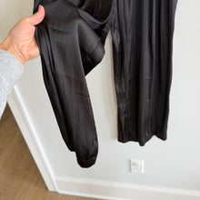 Load image into Gallery viewer, Z Supply Lisse Pleated Satin High Rise Wide Leg Pants Black L