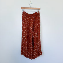 Load image into Gallery viewer, Madewell Tall Huston Pull-On Crop Pants in Inkspot Dots ST