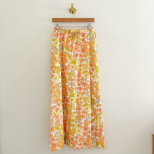Load image into Gallery viewer, NWT Girl And The Sun Cairo Floral Pattern High Rise Maxi Skirt Yellow XL