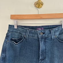 Load image into Gallery viewer, NYDJ Marilyn Straight High Rise Jeans Blue 10L