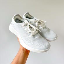 Load image into Gallery viewer, Allbirds Tree Runner Go Low Top Lace Up Round Toe Sneakers White 7