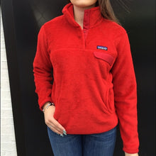 Load image into Gallery viewer, Patagonia Re-Tool Snap-T Fleece Pullover Red S