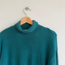 Load image into Gallery viewer, Wilfred Free Aritizia Hush Knit Turtleneck Long Sleeve Pullover Sweater Green S