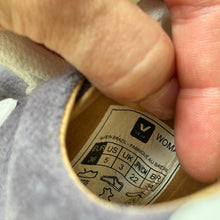 Load image into Gallery viewer, Veja Suede Logo Lace Up Low Top Sneakers Purple/Gray 5