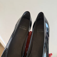 Load image into Gallery viewer, Stuart Weitzman Patent Leather Block Heels Pumps Black 6