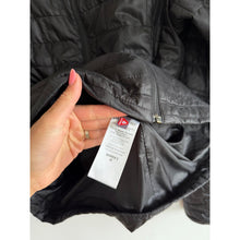 Load image into Gallery viewer, Patagonia Nano Full Zip Puffer Jacket Black M