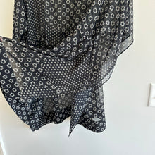 Load image into Gallery viewer, Ted Baker Mamboh Square Cover Up Black L