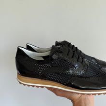Load image into Gallery viewer, Walter Genuin Brogue Calf Leather Mesh Spikeless Golf Loafer Shoes Black 9