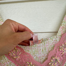 Load image into Gallery viewer, Intimates by Flora Lace Floral Print Cropped V-Neck Camisole Top Green/Pink M