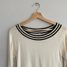 Load image into Gallery viewer, Max Mara Silk Striped Trim Round Neck 3/4 Sleeve Pullover Sweater S