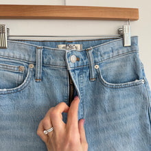 Load image into Gallery viewer, Madewell The Perfect Vintage Full-Length Denim High Rise Straight Jeans Blue 26