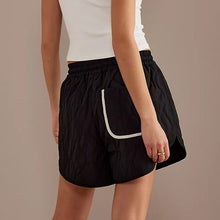 Load image into Gallery viewer, Varley Connell Quilted High Rise Pull On Shorts Black S