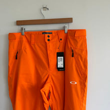Load image into Gallery viewer, Oakley Crescent 2.0 Shell 2L 10K Performance Fit Snow Pants Orange XL NWT