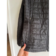 Load image into Gallery viewer, Patagonia Nano Full Zip Puffer Jacket Black M