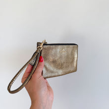 Load image into Gallery viewer, Coach Pebbled Leather Metallic Wristlet Gold OS