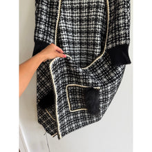 Load image into Gallery viewer, Mitchie's Tweed Knitted Gold Detail Pockets Fox Trim Wrap Black White OS NWT