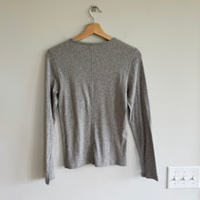 Load image into Gallery viewer, Everlane Ribbed Knit Crew Neck Stretch Long Sleeve Top Gray L