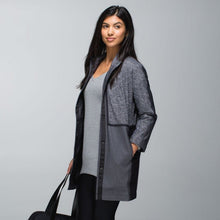 Load image into Gallery viewer, Lululemon Cocoon Car Coat in Black / Coco Pique Black / Shine Dot Black