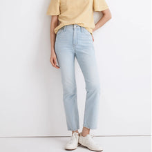 Load image into Gallery viewer, Madewell Slim Demi-Boot Light Wash Denim High Rise Jeans Blue 26