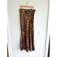 Load image into Gallery viewer, Commense Slim Leopard Print Maxi Skirt Brown Black XL NWT