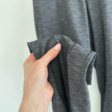 Load image into Gallery viewer, Lululemon On The Fly Drawstring Waist Pants in Heathered Black 4