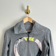 Load image into Gallery viewer, Lululemon In Stride Zip Up Jacket Gray 4