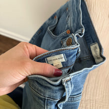 Load image into Gallery viewer, Madewell Cali Demi Boot High Rise Denim Jeans Blue 27T