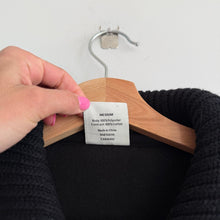Load image into Gallery viewer, Varley Aspen Gilet Boucle Sherpa Zip Up Vest Black M