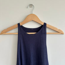 Load image into Gallery viewer, Lululemon Athletica Curve Hem Back Tank Top Purple 4