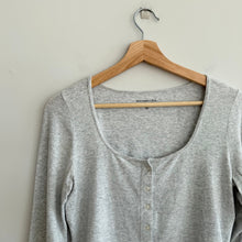 Load image into Gallery viewer, Abercrombie & Fitch Henley Button Front Ribbed Scoop Neck Long Sleeve Top Gray S