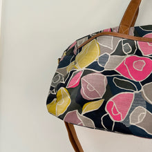 Load image into Gallery viewer, Fossil Eliza Weekender Floral Duffel Tote Bag Multicolor