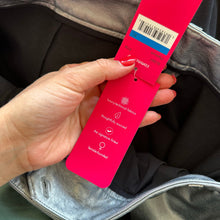 Load image into Gallery viewer, Commando Faux Leather High Rise Casual 7/8 Trouser Pants Silver XL NWT