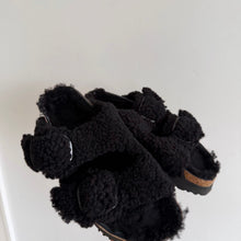 Load image into Gallery viewer, Birkenstock Papillio Arizona Big Buckle Shearling Slide Sandals Black 9 NWOT