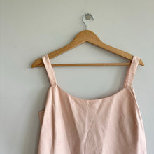 Load image into Gallery viewer, Lafayette 148 New York Silk Tank Top Blush Pink L
