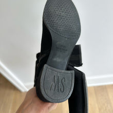 Load image into Gallery viewer, Stuart Weitzman Leather Riding Boots Black 8