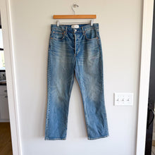 Load image into Gallery viewer, Denim Forum The Arlo High Rise Straight 28L Denim Jeans Blue 30