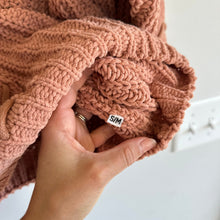 Load image into Gallery viewer, The Standard. V-Neck Long Sleeve Knit Pullover Chenille Sweater S