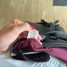 Load image into Gallery viewer, Rock Paper Scissors Genuine Leather Sloane Convertible Bag Backpack Black