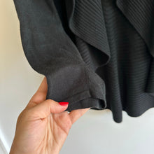 Load image into Gallery viewer, Laurie B Open Waterfall Draped Front Ribbed Knit Long Sleeve Cardigan Black M
