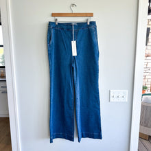 Load image into Gallery viewer, Kiragrace Veronica High Rise Denim Stretch Trouser Jeans Classic Wash Blue L