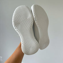 Load image into Gallery viewer, Allbirds Tree Runner Go Low Top Lace Up Round Toe Sneakers White 7