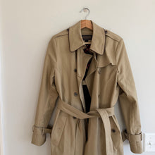 Load image into Gallery viewer, Pendleton Lined Button Front Belted Collared Trench Coat Tan 10