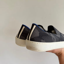 Load image into Gallery viewer, Rothy's The Original Slip On Round Toe Camouflage Knit Sneakers Gray 6.5