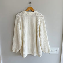 Load image into Gallery viewer, Urban Outfitters BP. Slouchy Knit Crew Neck Long Sleeve Pullover Sweater White L