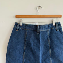 Load image into Gallery viewer, J. Crew Mercantile Button Up Denim Skirt 2 L0573 NWT