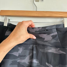 Load image into Gallery viewer, Athleta Match Point Camo Print High Rise Activewear Skort Gray L